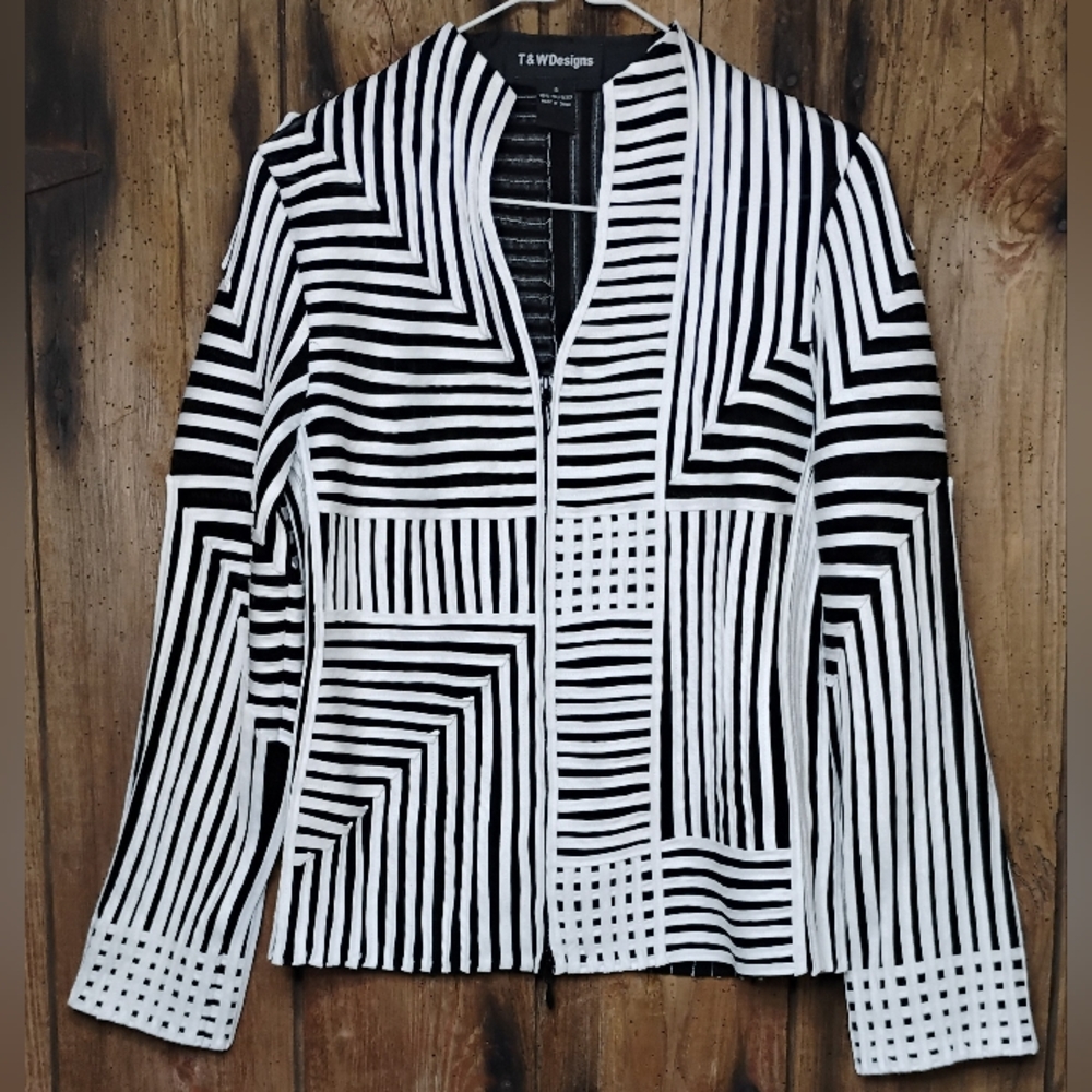 T&W Designs Lightweight Jacket Blazer Women's Sz S Black White Zip Up